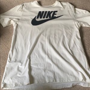 Nike t shirt